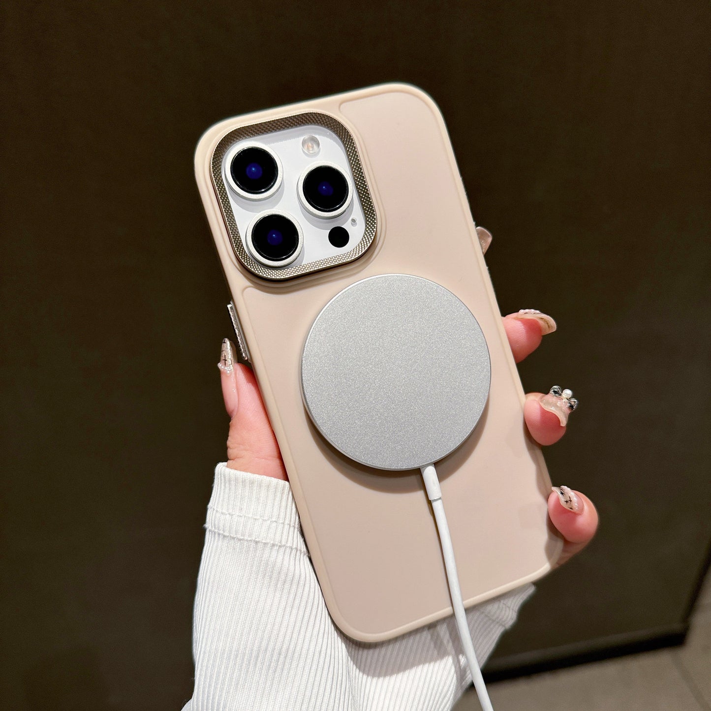 ZEROTO ZR009 | Magnetic Mag-Safe | Spiral Camera Protection Silicone Case